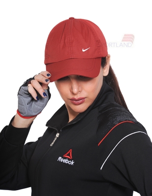 کپ Unisex نایکی DRI U