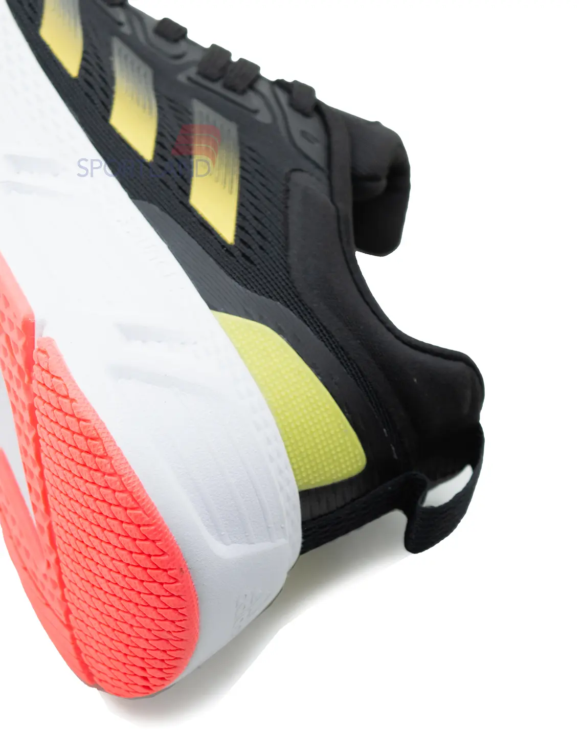 کفش دویدن زنانه آدیداس Adidas Questar W