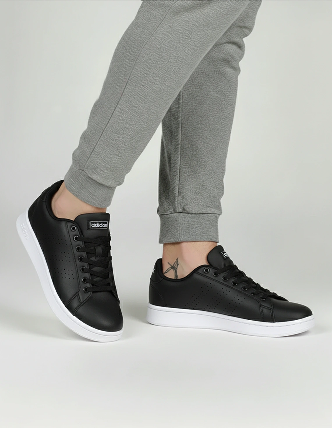 کفش روزانه مردانه آدیداس Advantage M