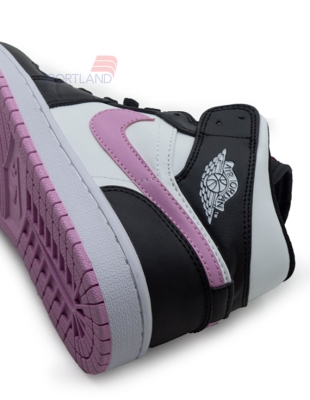 کفش بسکتبال زنانه جردن Jordan 1 Mid SE GS W