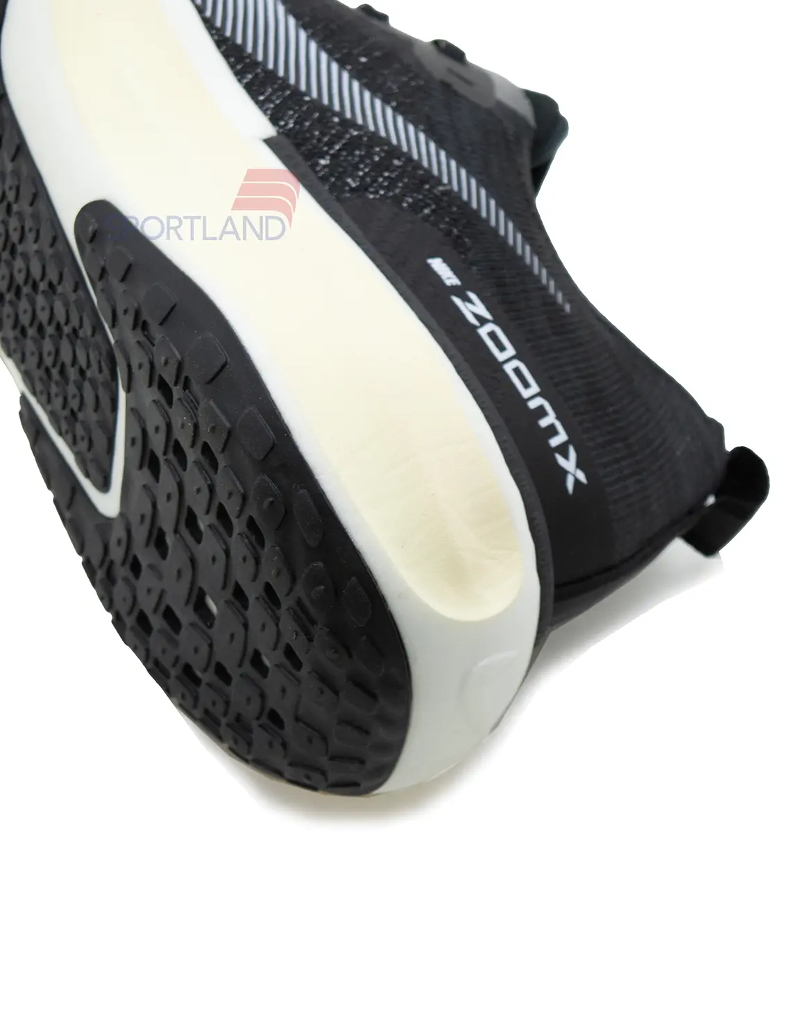 کفش دویدن مردانه نایکی Invincible 3 M