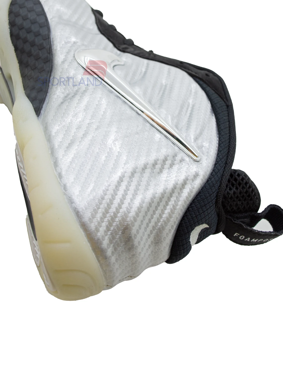 کفش بسکتبال زنانه نایکی Air Foamposite One W