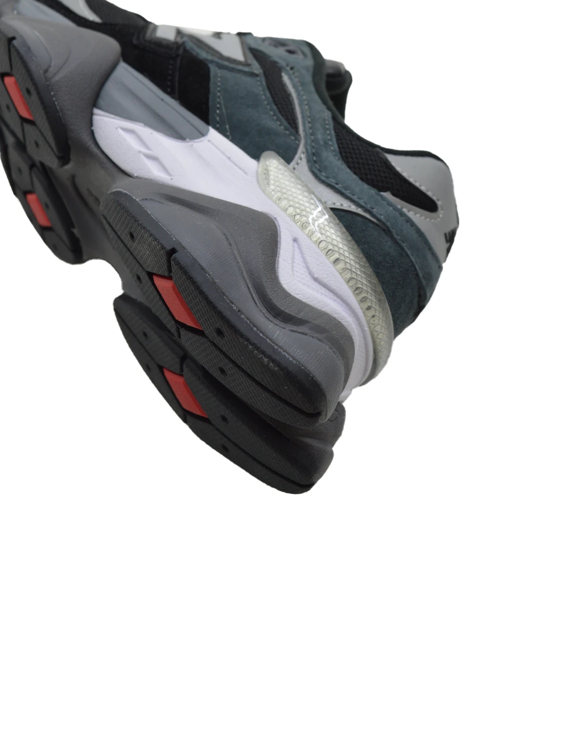 کفش دویدن زنانه نیو بالانس 9060 W