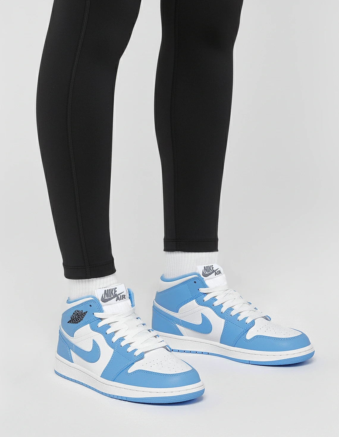 کفش بسکتبال زنانه نایکی Jordan 1 Mid Crestline W