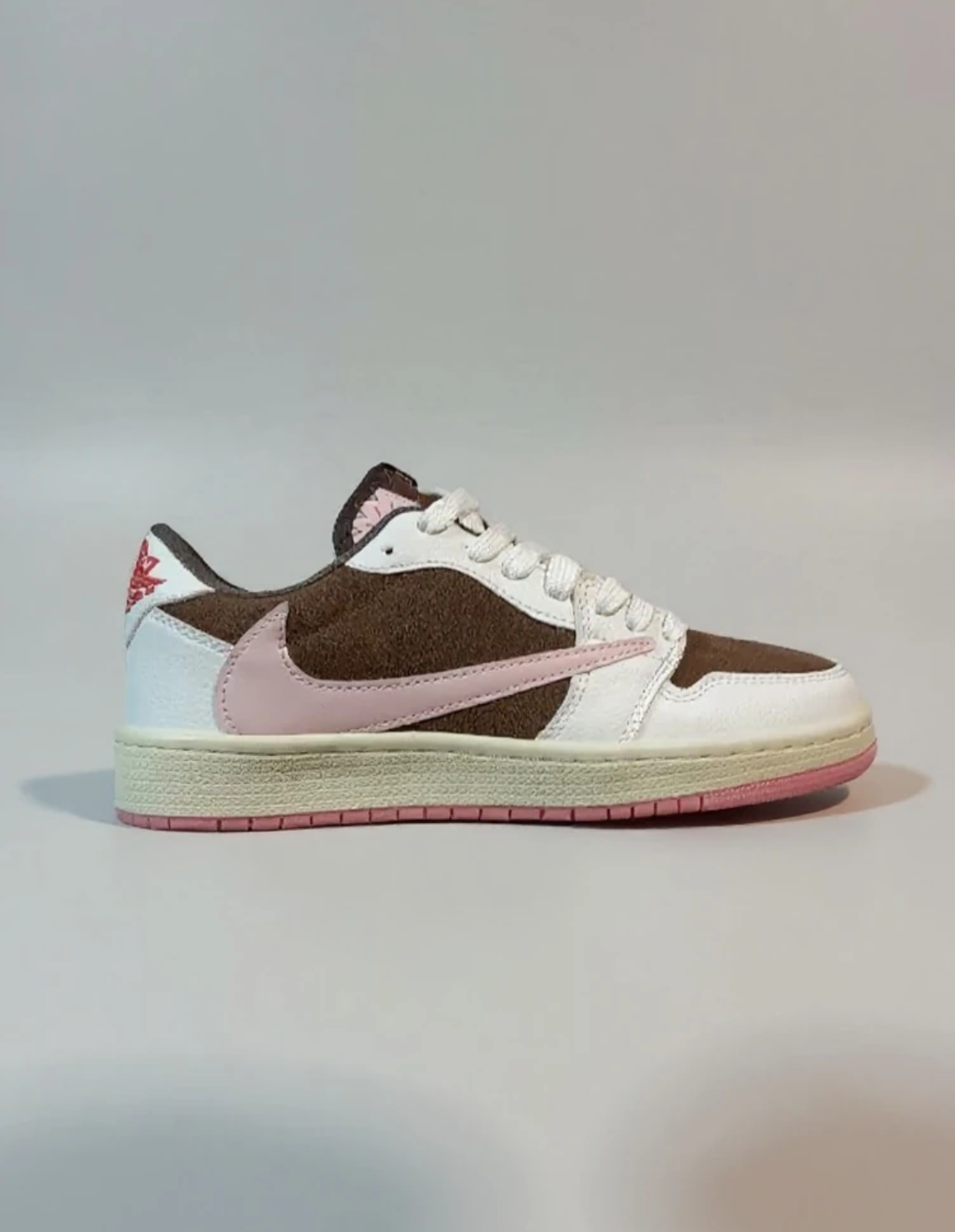 کفش روزانه زنانه نایکی Jordan 1 Low Travis Scott W
