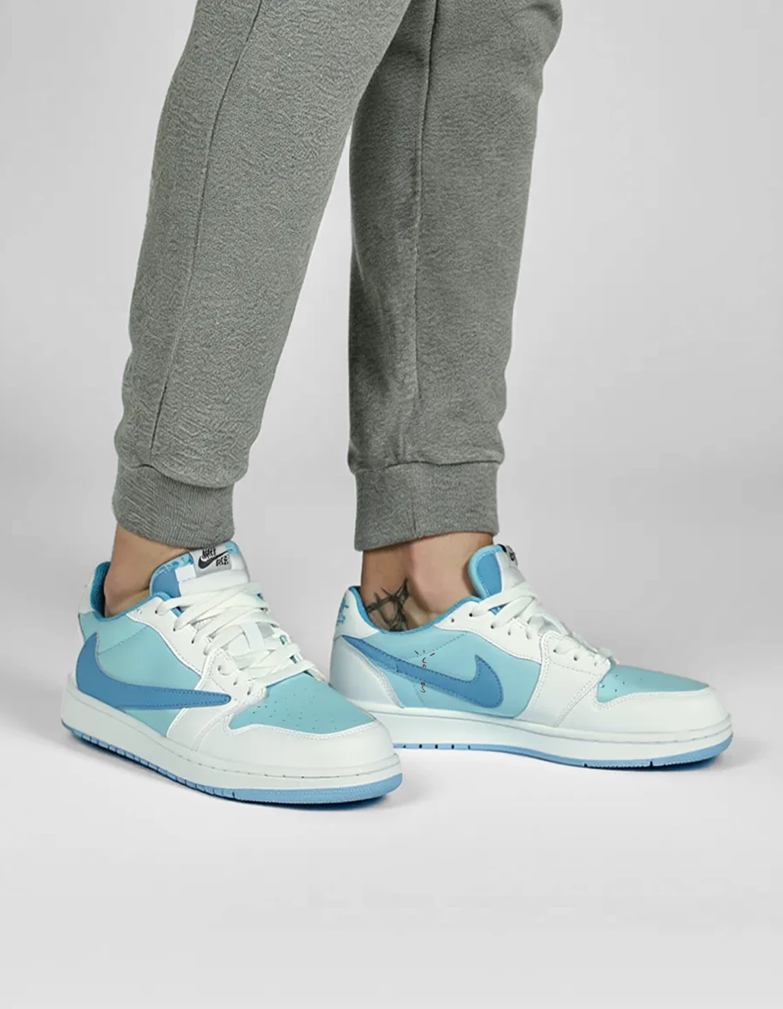 کفش روزانه مردانه نایکی Jordan 1 Low Travis Scott  M