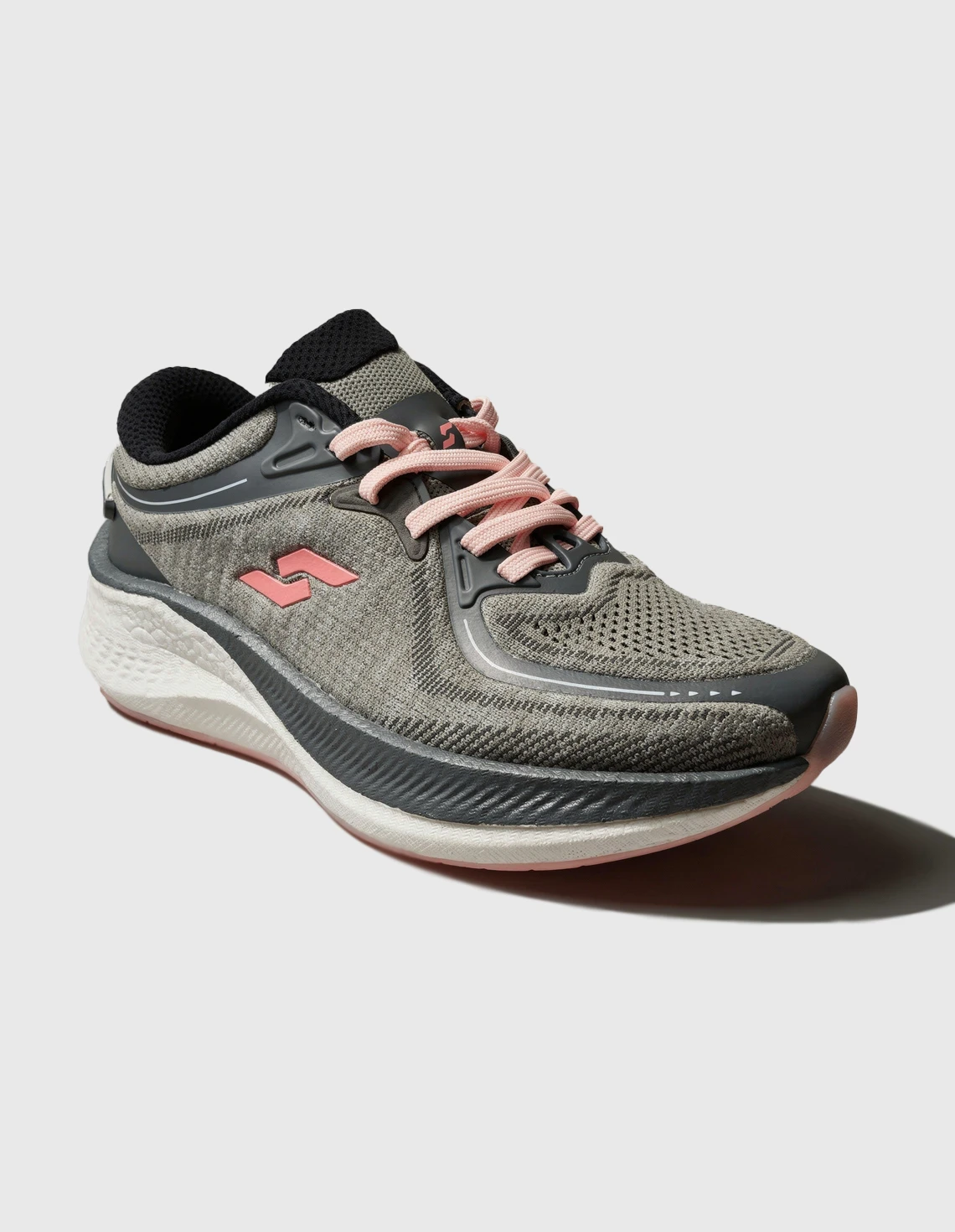 کفش ورزشی زنانه اسپورتلند AeroNix W