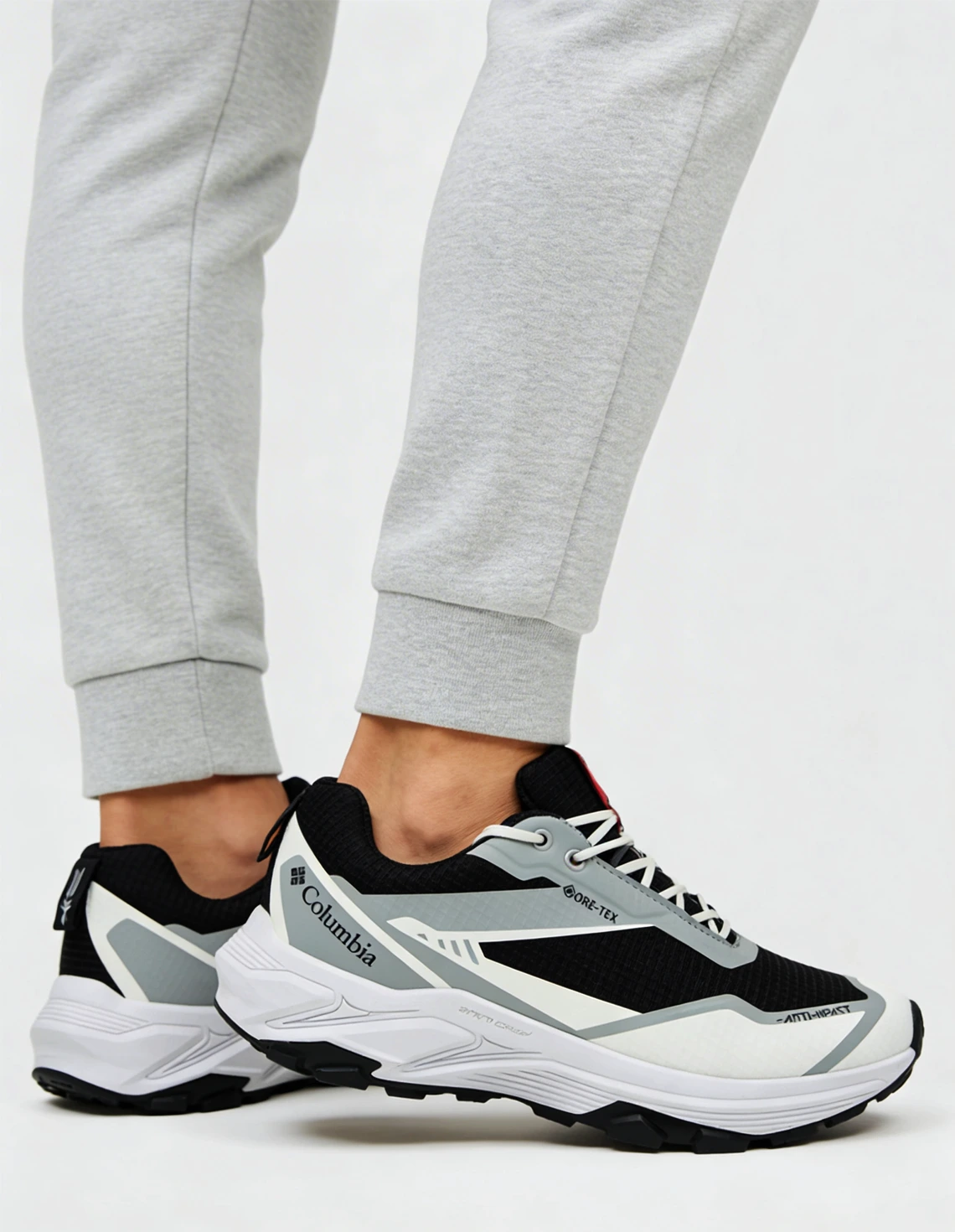 کفش ورزشی مردانه کلمبیا Core Tex M