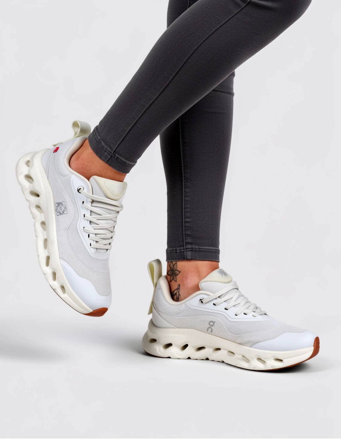 کفش دویدن Unisex آن رانینگ Cloud Nova U