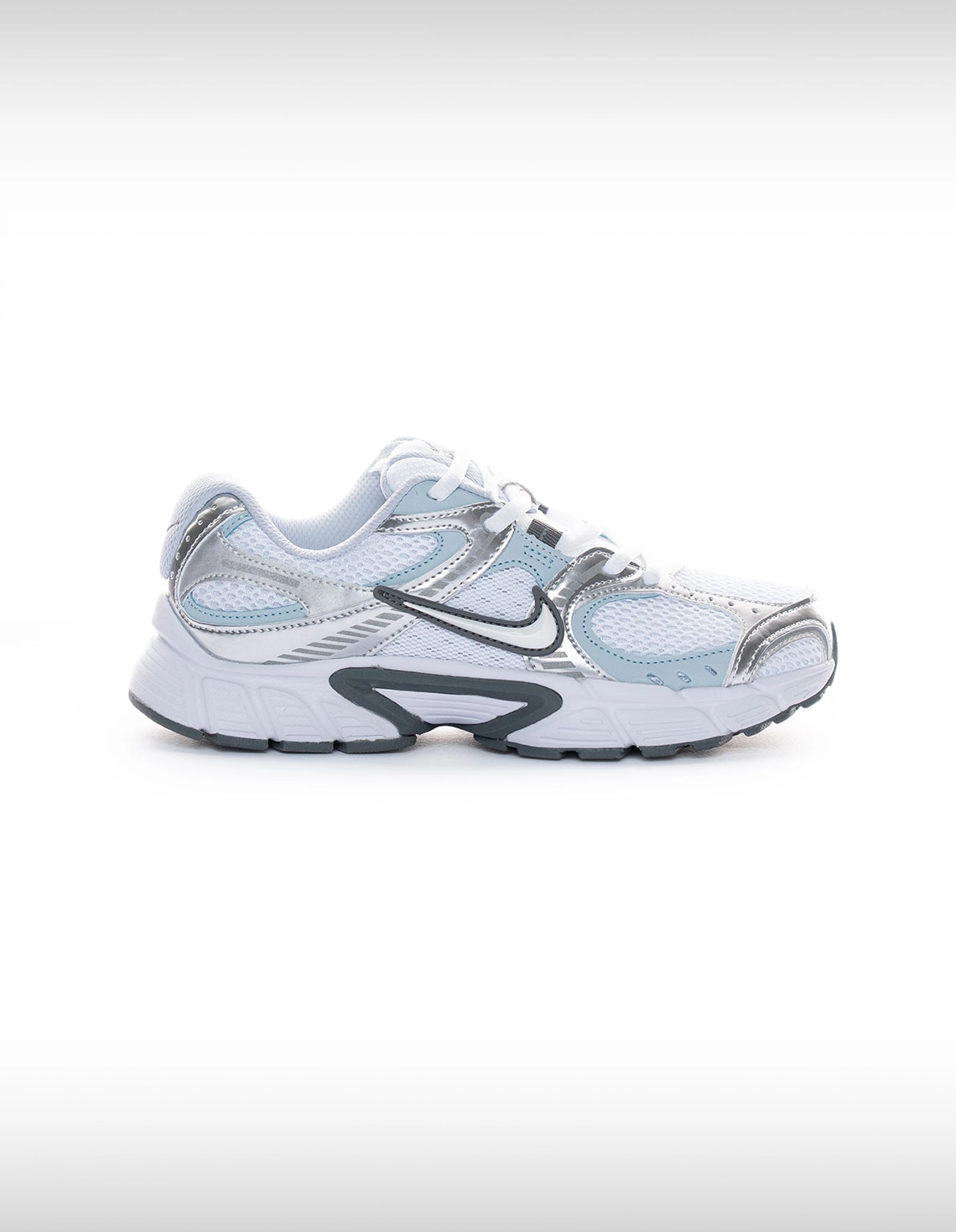 کفش روزانه Unisex نایک Nike Nike V5 RNR U