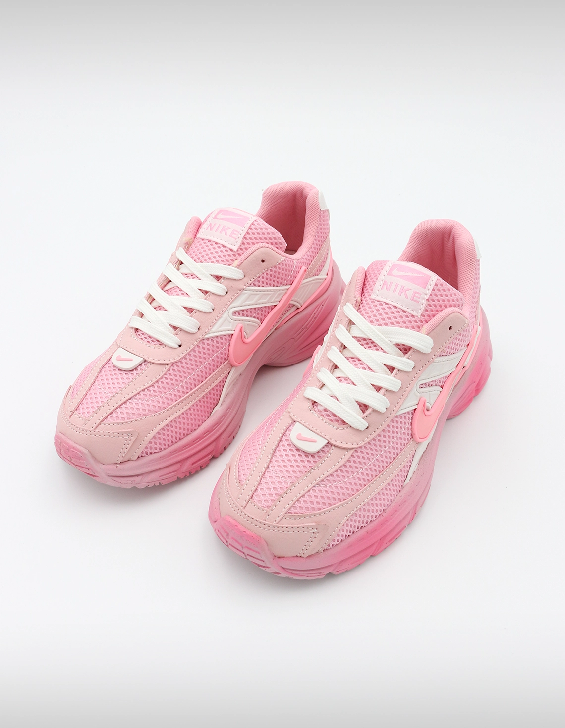 کفش روزانه زنانه نایک Nike V2K Urban W