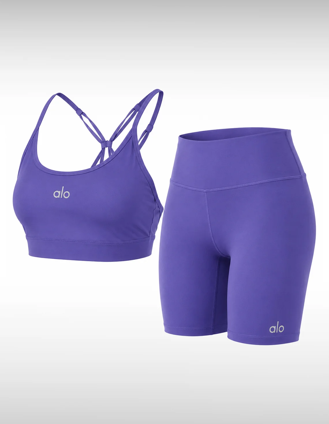 ست نیم تنه و شورتک ورزشی زنانه الو Alo Cozy Fit W