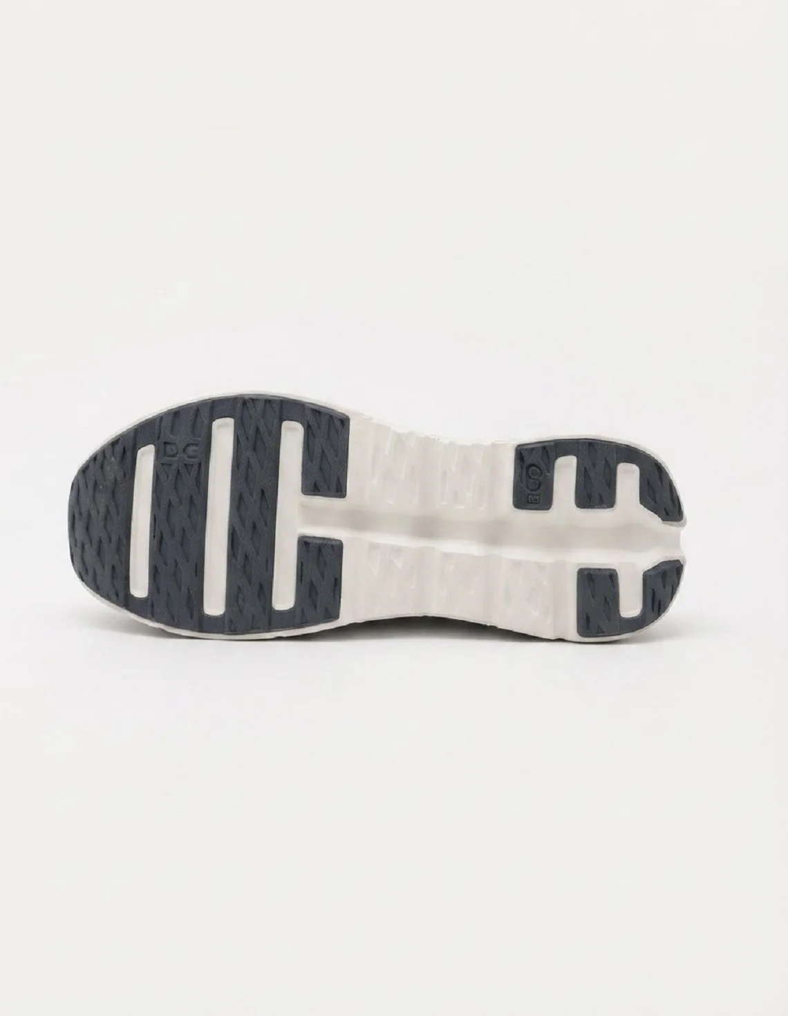 کتونی دویدن Unisex آن رانینگ ON Move U