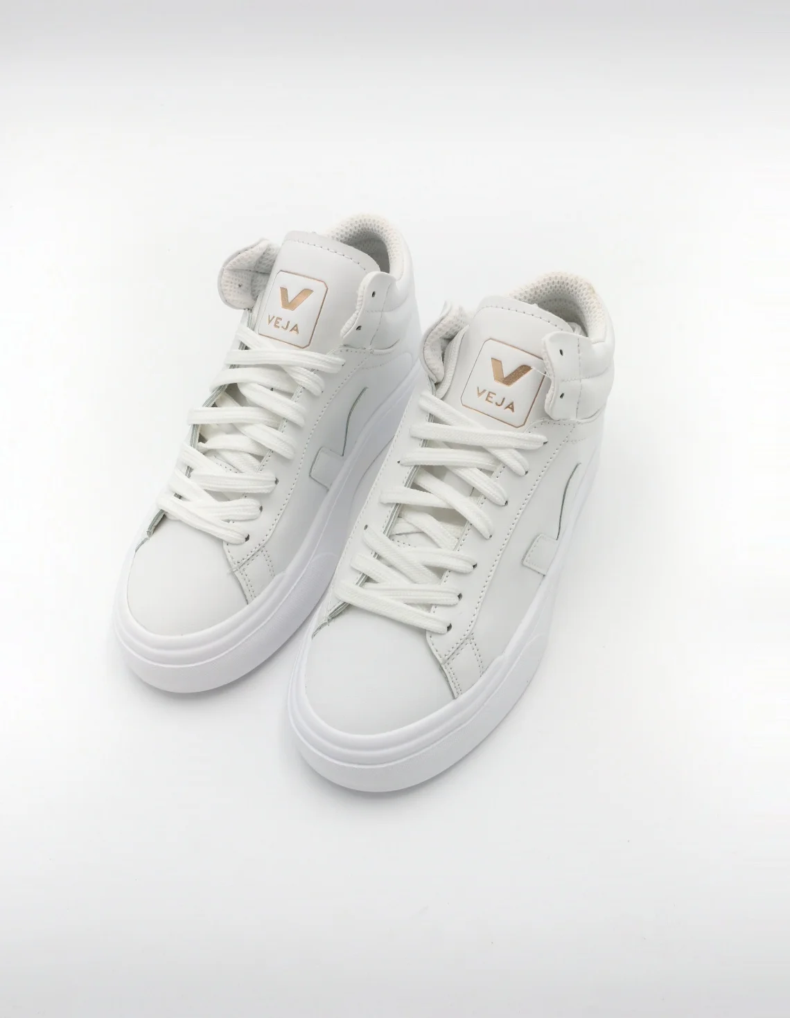 کتونی روزانه Unisex VEJA Veja One Mid U