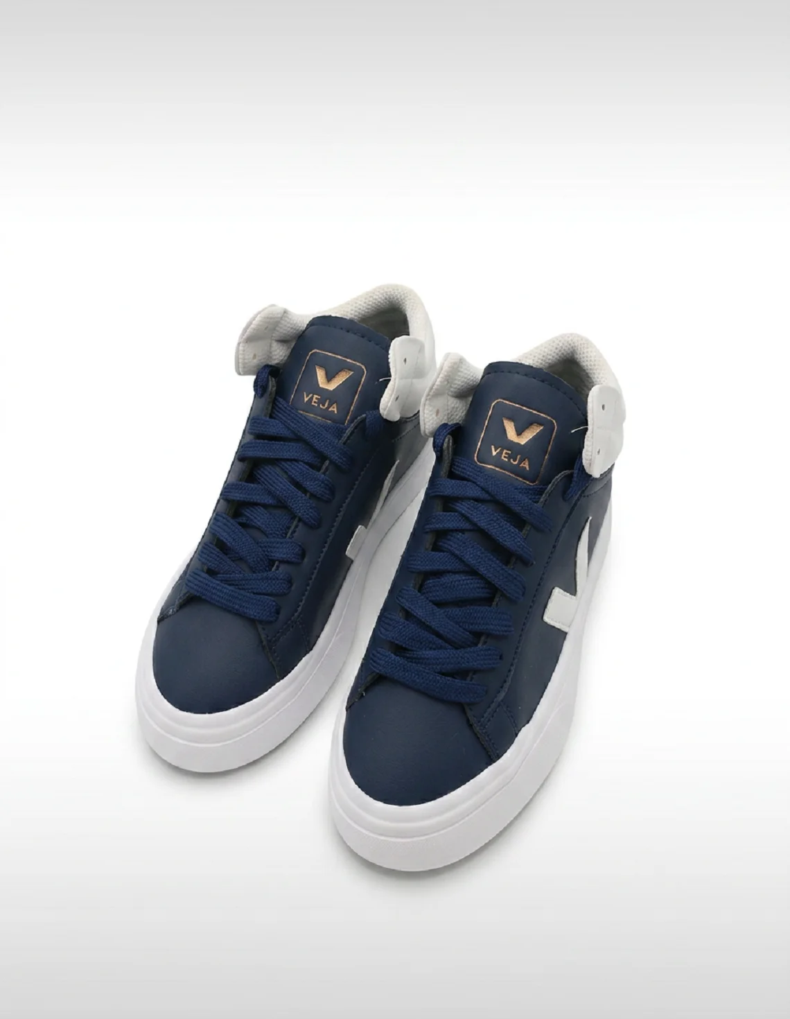 کتونی روزانه Unisex VEJA Veja One Mid U