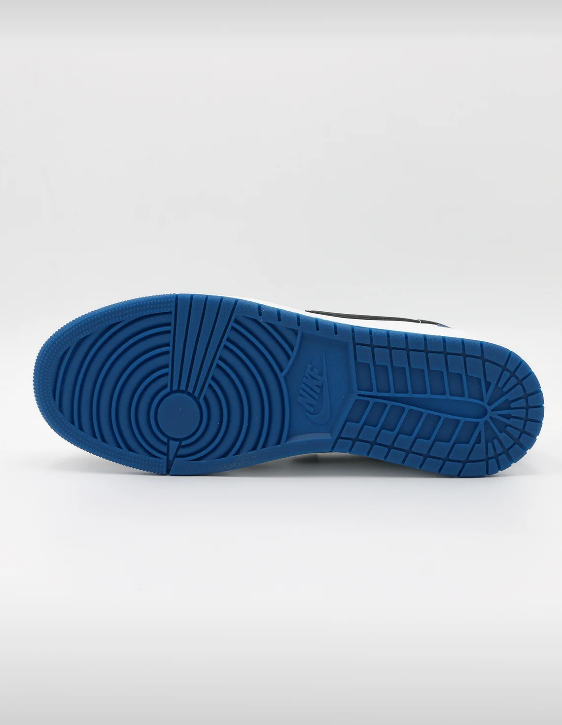 کتونی روزانه مردانه نایک Nike Air Jordan 1 Low M