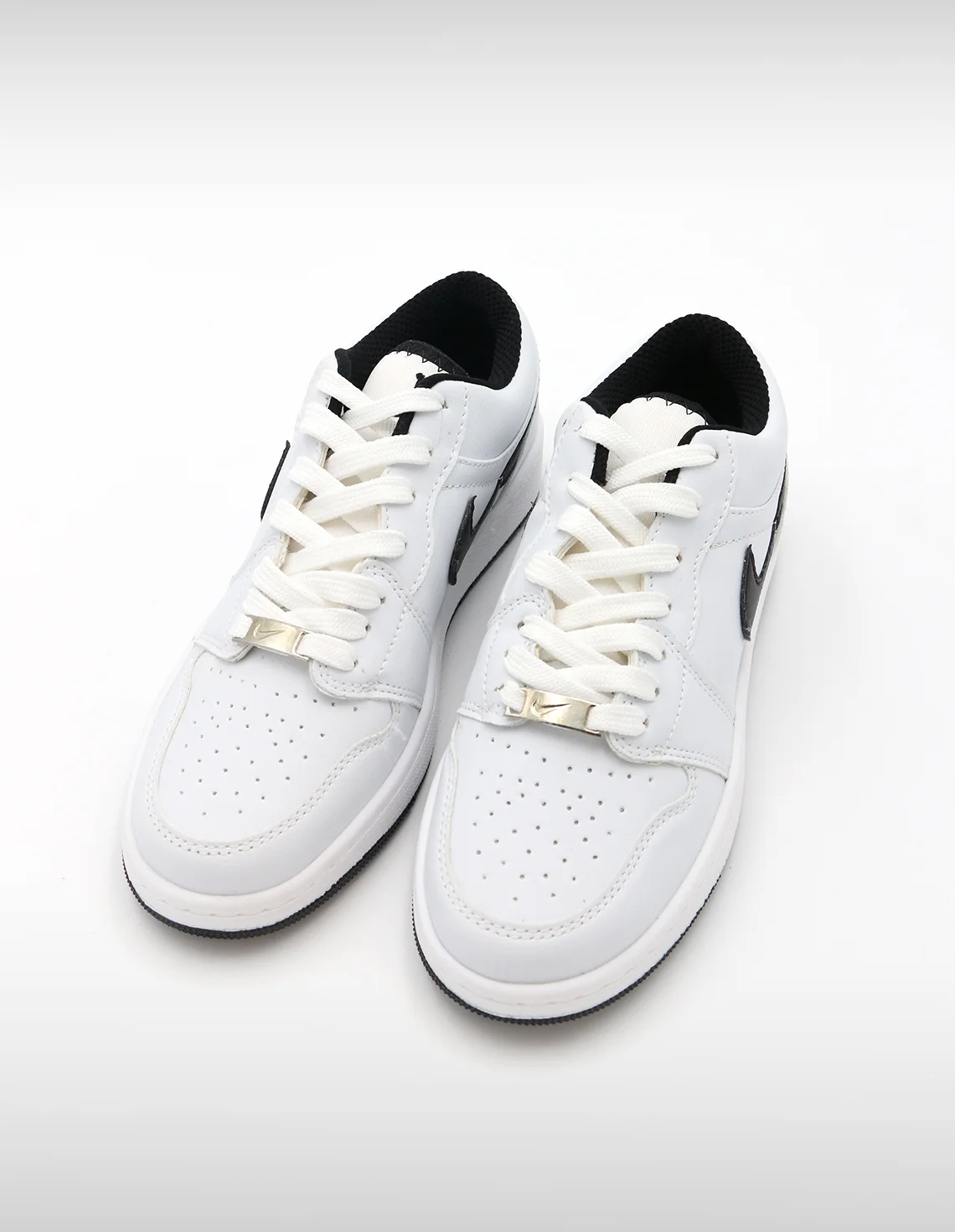 کتونی روزانه زنانه نایک Nike Air Jordan 1 Low LX W